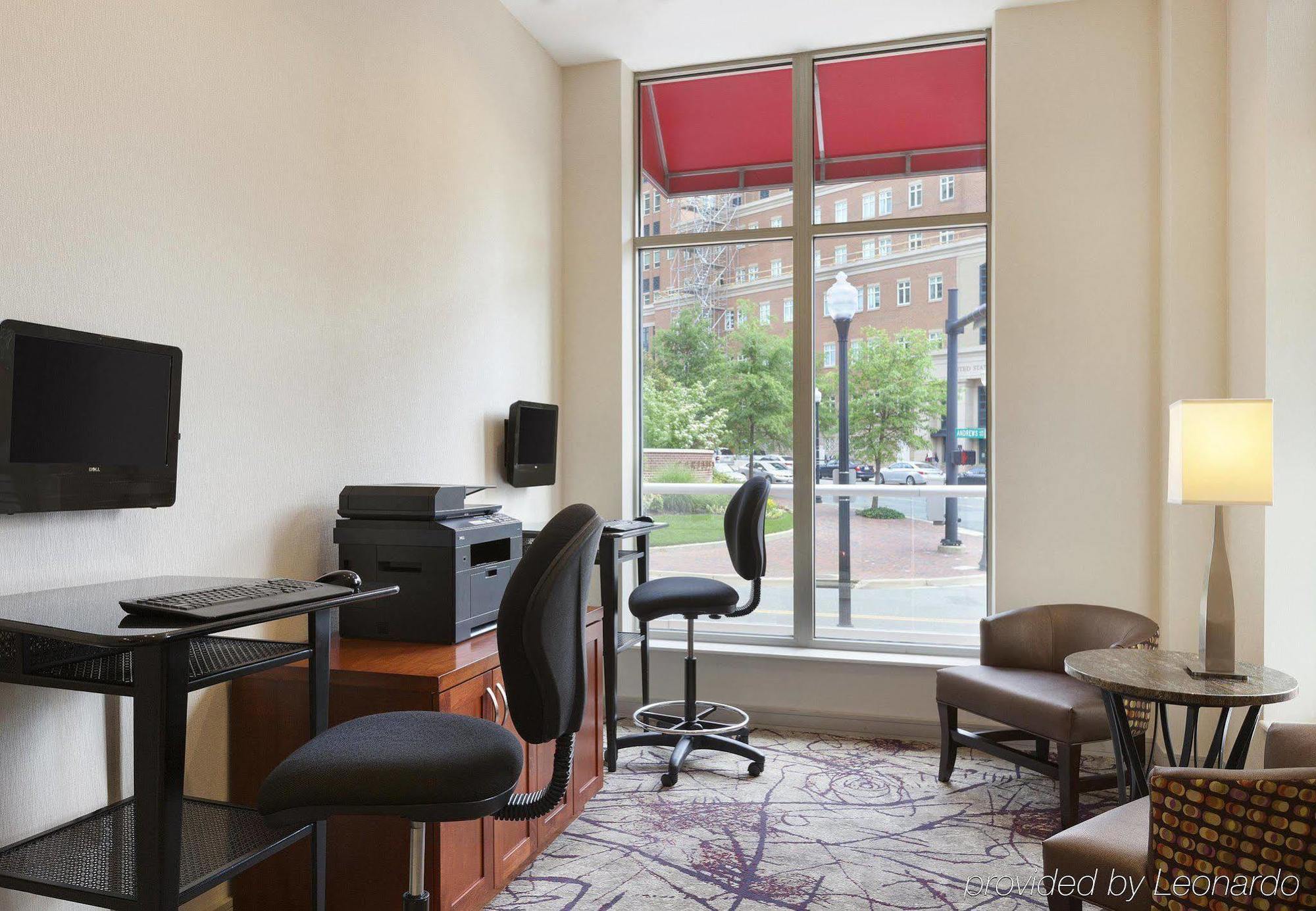 Residence Inn Alexandria Old Town South At Carlyle Zařízení fotografie